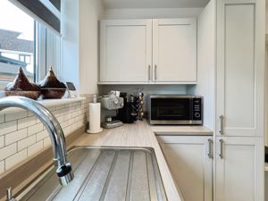 Photo 22- click for photo gallery